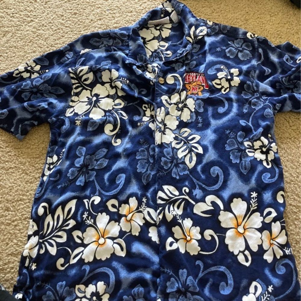 Men’s University of Maryland Hawaiian Button Down Shirt